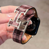 Burgundy Houndstooth H Magnetic Buckle