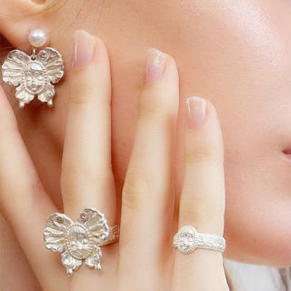 ”Kurohime Series“Butterfly Personality Ring