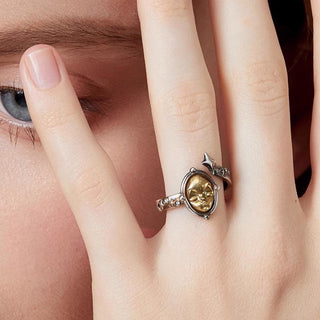 Lilith Star Ring